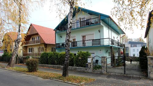 33296 Apartment house - with regular guests - is next to the thermal bath in Hévíz for sale.