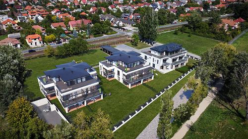 55158 High-Quality Apartment with a Balaton View, 200 Meters from the Shore
