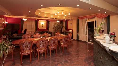 55411 Spacious flat in Hévíz for sale
