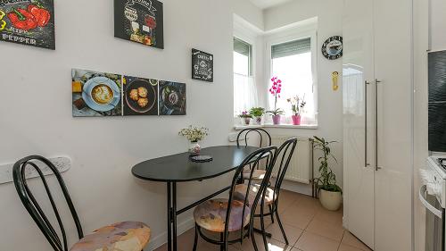 56103 It is a tasteful apartment - with low maintenance costs - for sale in a quiet & green area of Hévíz.
