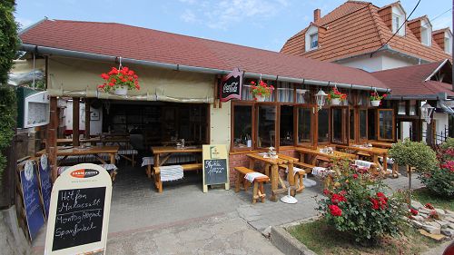 66098 Property is for sale with a famous restaurant in Hévíz! The restaurant is long term rented already.