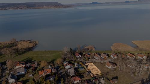 77602 A building plot with exceptional features is for sale in one of the most popular and peaceful areas of Balatonberény.